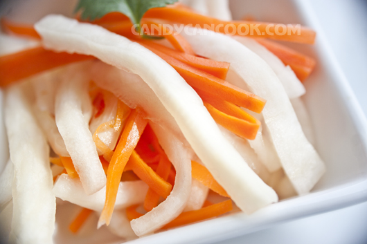 Củ cải muối sổi - Đồ chua có thể ăn ngay sau khi vừa làm xong